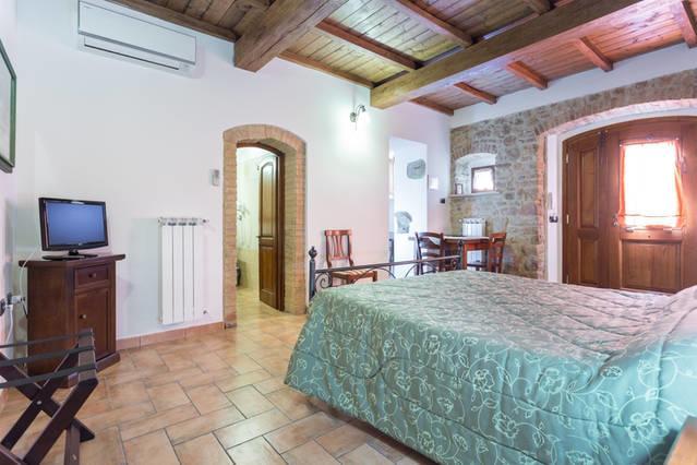 Pucci Country House Ferentillo Rum bild